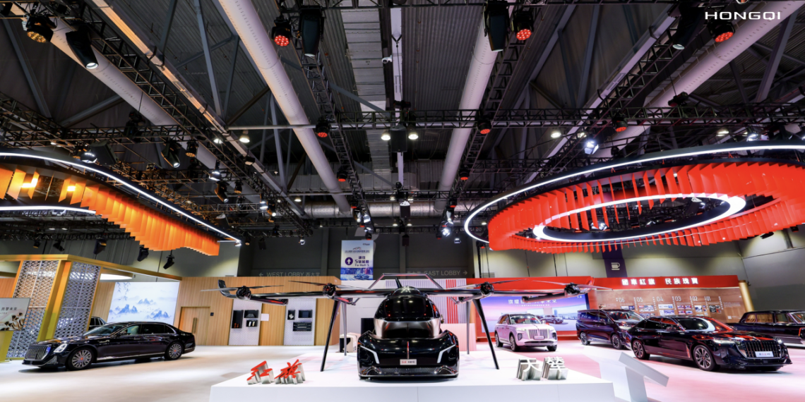 HONGQI تستعرض الفخامة الشرقية في معرض هونغ كونغ الدولي للسيارات وسلسلة التوريد 2025